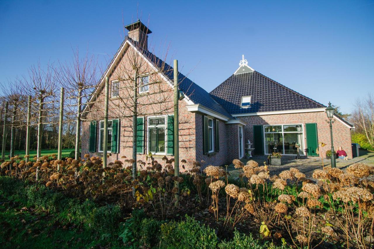 T'Hus Bed & Breakfast Katlijk Luaran gambar