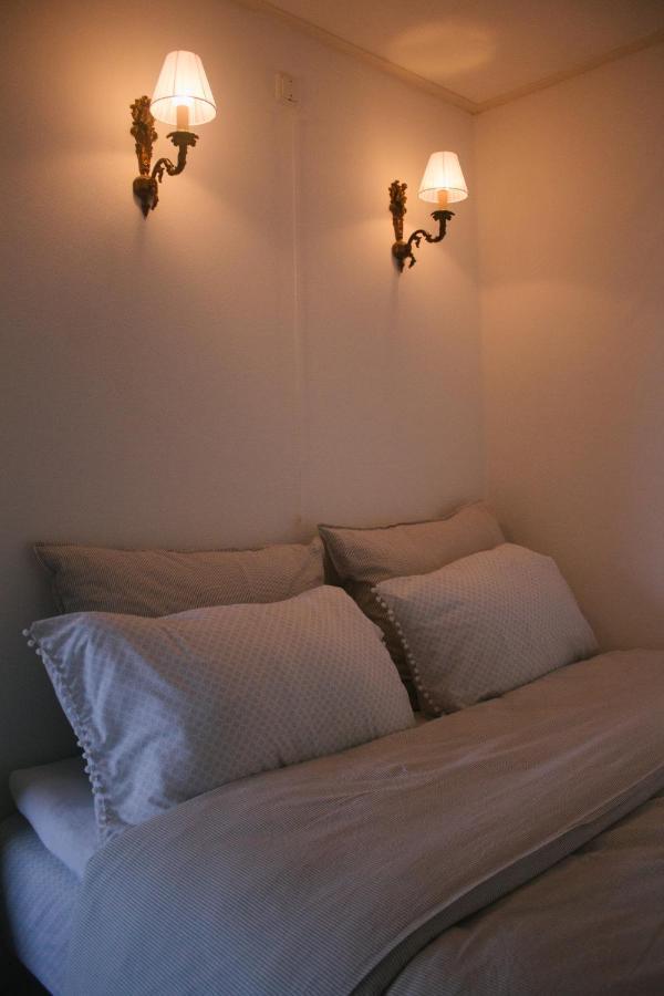 T'Hus Bed & Breakfast Katlijk Luaran gambar