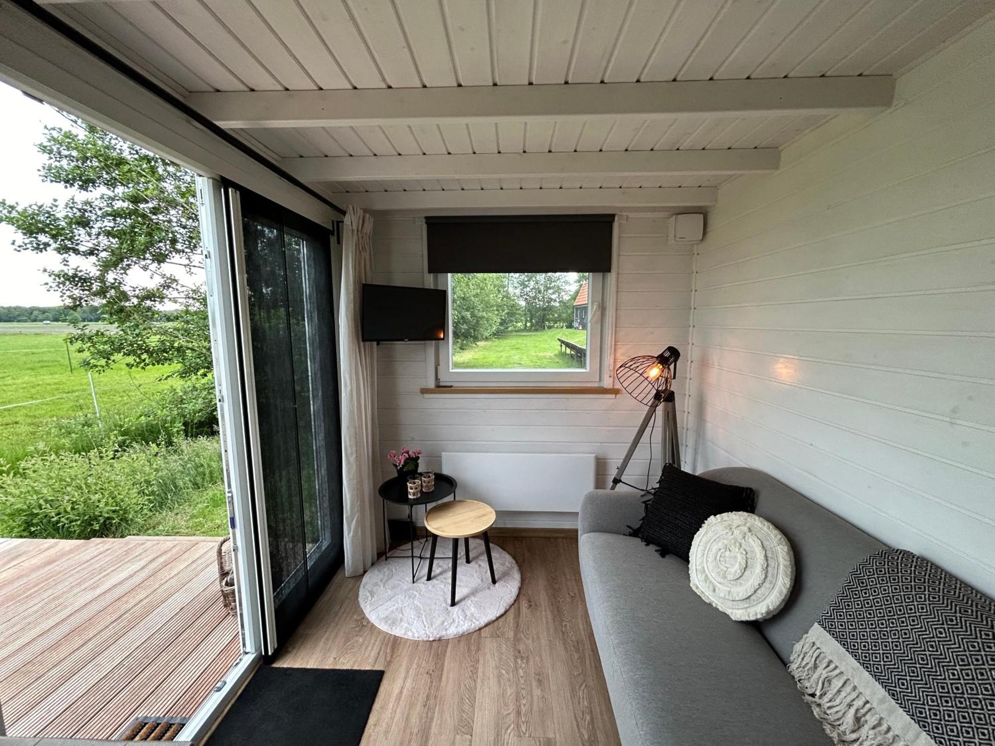 T'Hus Bed & Breakfast Katlijk Luaran gambar