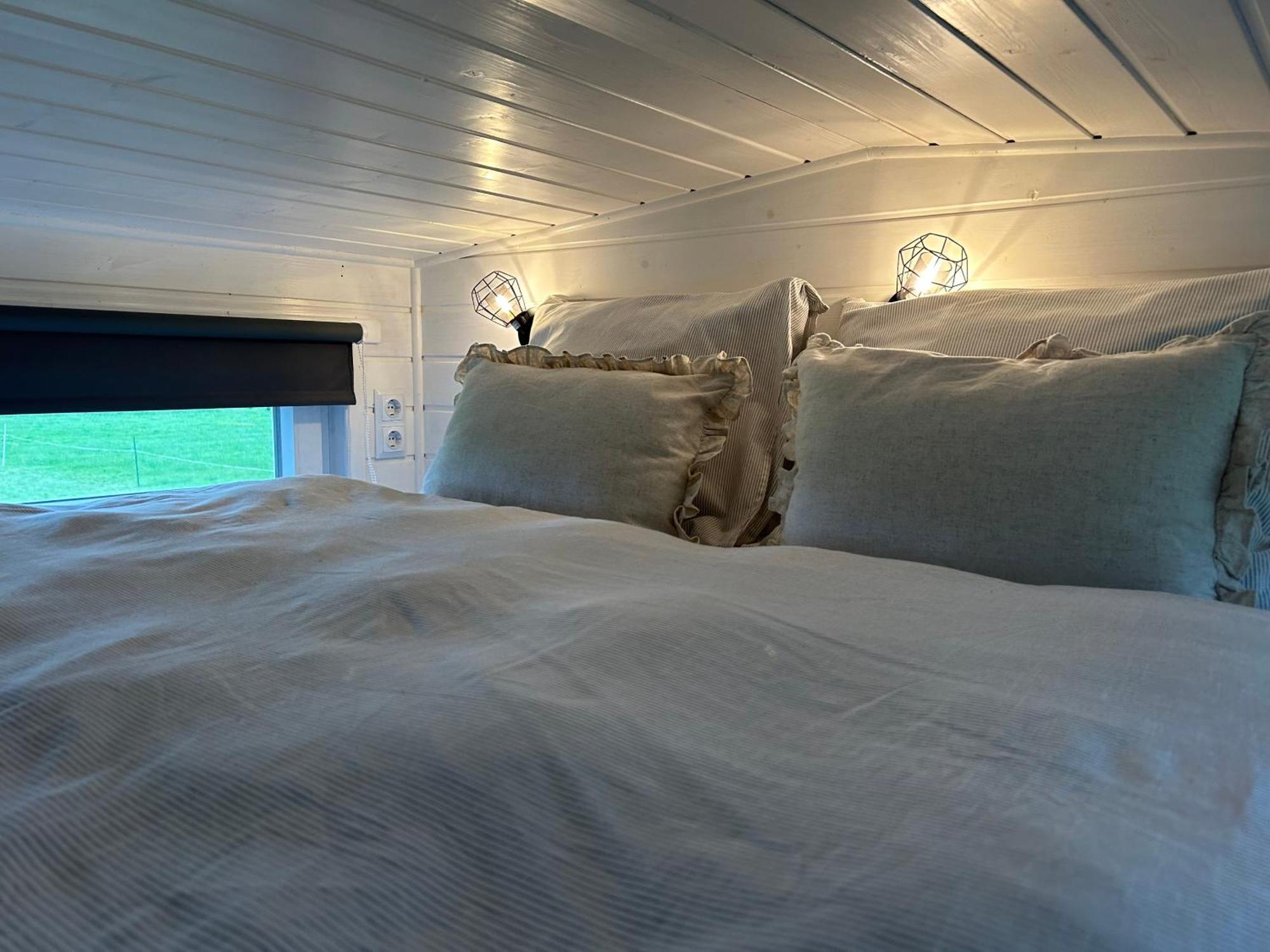 T'Hus Bed & Breakfast Katlijk Luaran gambar