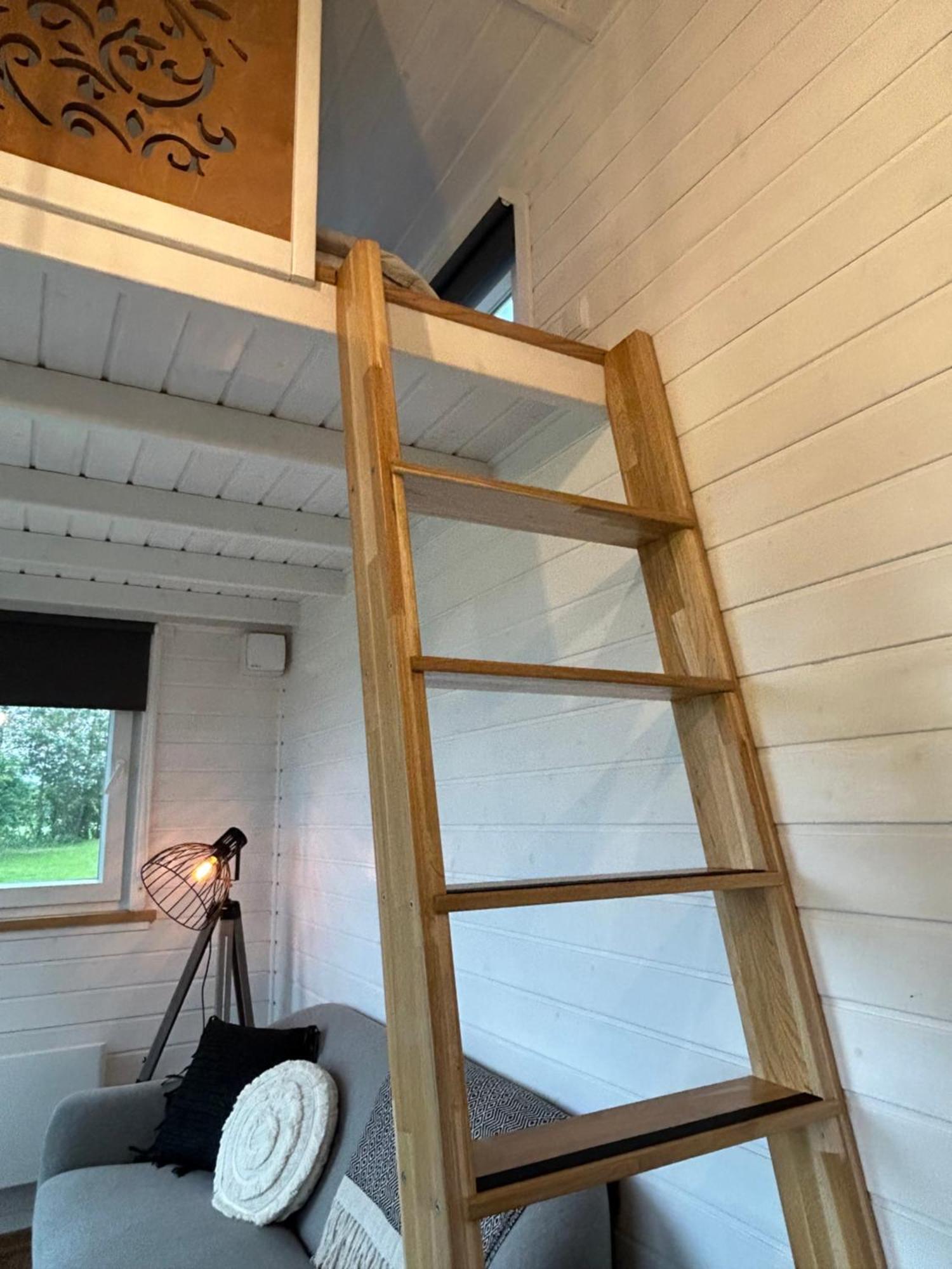 T'Hus Bed & Breakfast Katlijk Luaran gambar