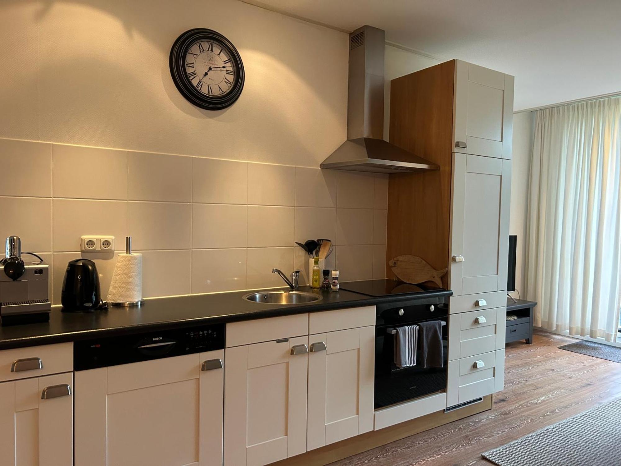 T'Hus Bed & Breakfast Katlijk Luaran gambar