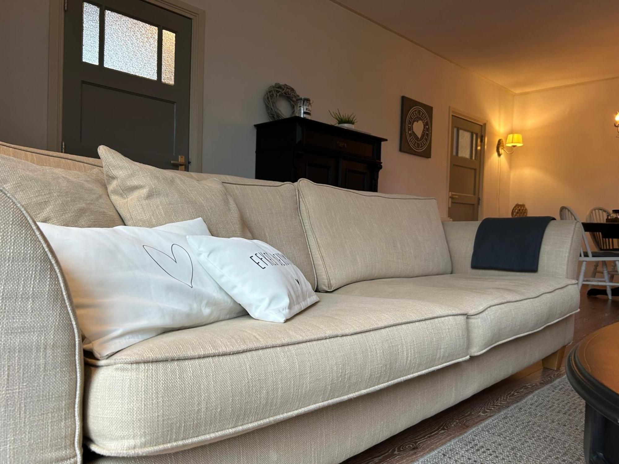 T'Hus Bed & Breakfast Katlijk Luaran gambar